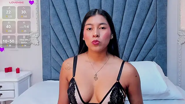 Leandra-Johnson online show from April 2026 02:13:01 PM
