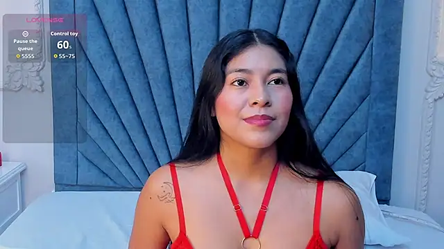 Snapshot of Leandra-Johnson chatting on May 2026 01:50:01 PM Leandra-Johnson online show from May 2026 01:50:01 PM