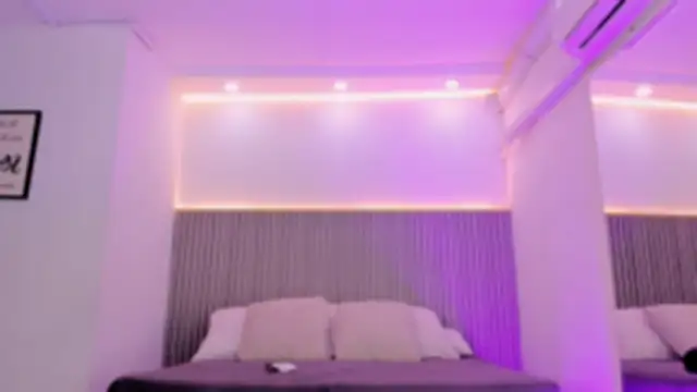 ashvalentine  online show from March 2026 07:52:01 PM