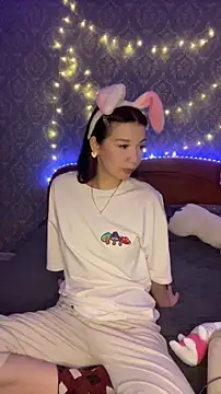 BabeEva- online show from April 2026 02:57:01 PM