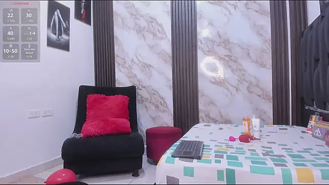 Nina vegas online show from April 2026 02:23:02 PM