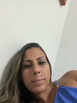 kifanyy online show from April 2026 02:40:02 AM