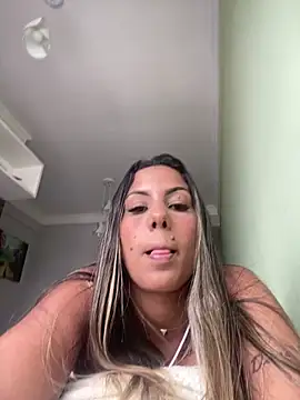 kifanyy online show from March 2026 05:28:02 PM