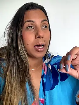 kifanyy online show from May 2026 12:44:01 PM