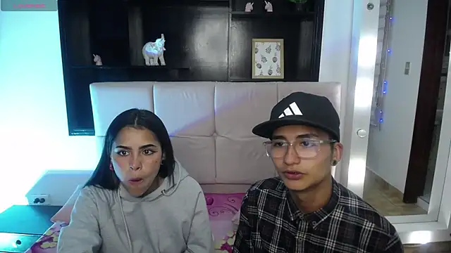  chloe 1 online show from April 2026 02:14:01 AM