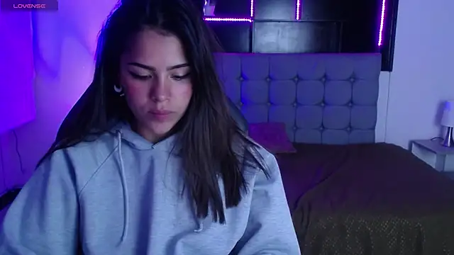  chloe 1 online show from March 2026 01:59:02 AM