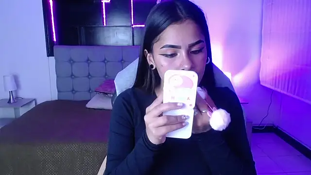  chloe 1 online show from March 2026 07:36:02 PM