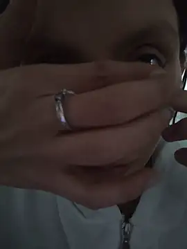 Naomimolie online show from March 2026 12:06:02 PM