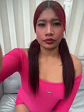 Cherry Charlottee online show from April 2026 07:31:01 PM