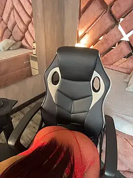 Cherry Charlottee online show from March 2026 07:41:02 PM