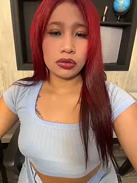 Cherry Charlottee online show from May 2026 08:05:01 PM