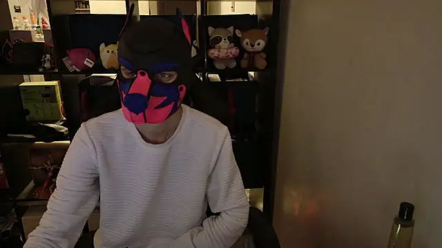 Snapshot of MellPUP chatting on April 2026 05:08:02 AM MellPUP online show from April 2026 05:08:02 AM