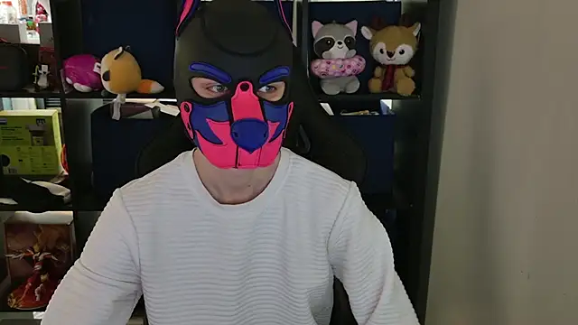 Snapshot of MellPUP chatting on April 2026 08:32:02 PM MellPUP online show from April 2026 08:32:02 PM