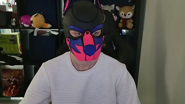 Snapshot of MellPUP chatting on April 2026 09:05:01 PM MellPUP online show from April 2026 09:05:01 PM