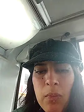 jaade doll online show from March 2026 12:43:01 PM