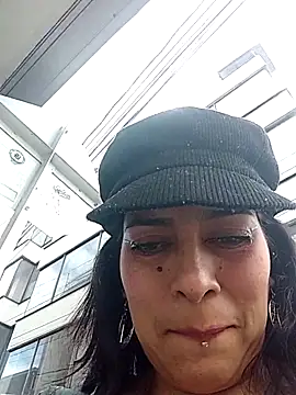 jaade doll online show from April 2026 01:45:02 PM