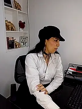 jaade doll online show from March 2026 01:13:01 PM