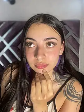 Morgana Pink online show from April 2026 06:19:01 AM