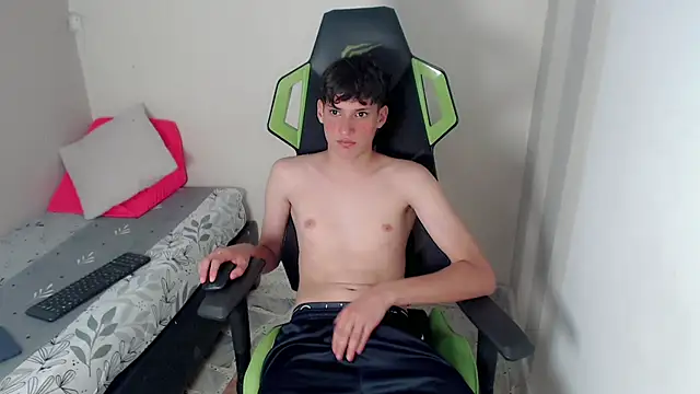 Pablito junior online show from April 2026 03:52:02 AM