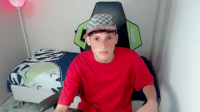 Snapshot of Pablito_junior chatting on March 2026 03:13:01 AM Pablito junior online show from March 2026 03:13:01 AM