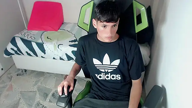 Pablito junior online show from March 2026 03:33:01 AM