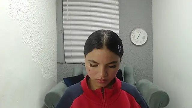 Snapshot of kimmyfuckass chatting on May 2026 12:11:01 PM kimmyfuckass online show from May 2026 12:11:01 PM
