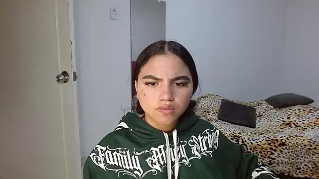 kimmyfuckass online show from July 2026 01:01:02 PM