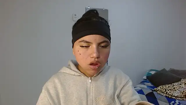 kimmyfuckass online show from May 2026 12:22:02 PM