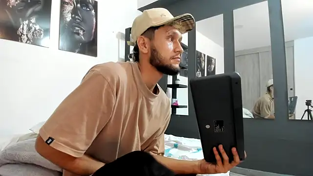 TedyX99 online show from March 2026 09:11:02 AM