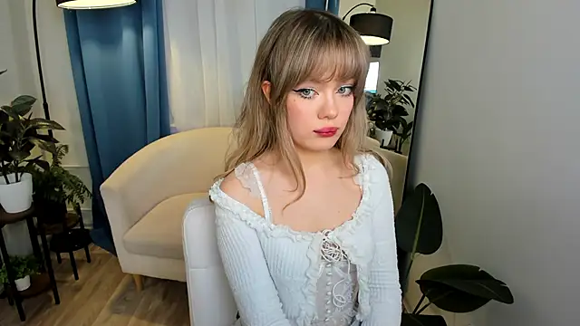  alice bloom  online show from March 2026 02:36:01 PM