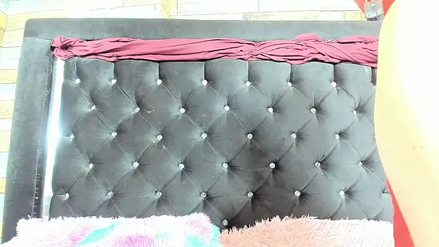 Denise Diaz online show from March 2026 10:32:01 PM