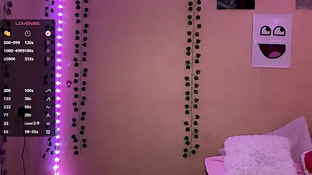 waumeoww online show from March 2026 08:37:01 PM