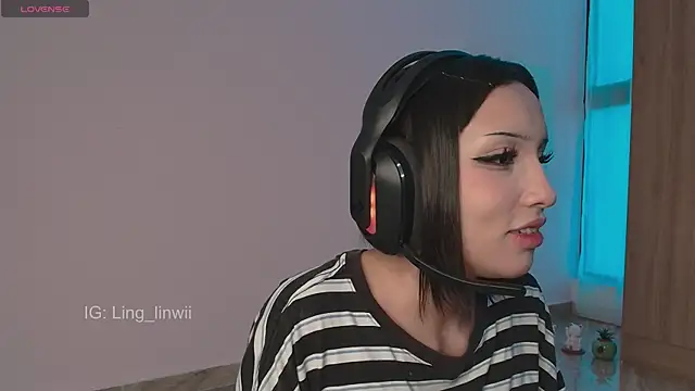 Snapshot of ling_meow chatting on July 2026 02:19:01 PM ling meow online show from July 2026 02:19:01 PM