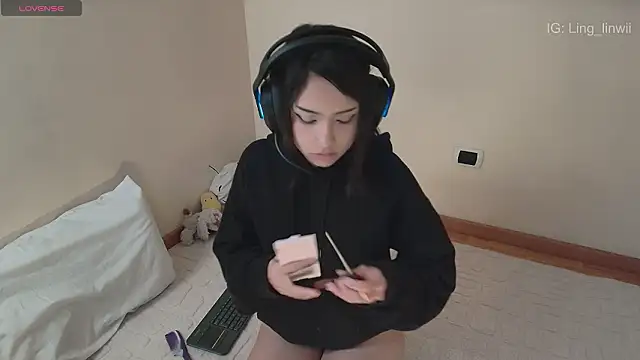 ling meow online show from March 2026 01:33:02 PM