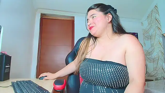 Estrella-gold online show from March 2026 06:48:01 PM