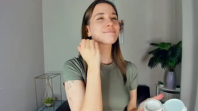 LaceyLettman online show from March 2026 09:43:02 AM