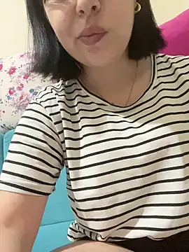 Snapshot of edeece chatting on March 2026 10:50:01 PM edeece online show from March 2026 10:50:01 PM