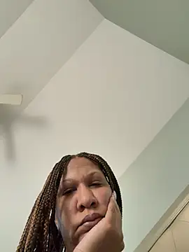 TrustMySoles online show from April 2026 02:24:01 PM