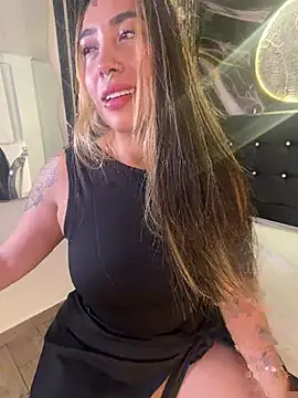 ManuelaVeeleez online show from May 2026 03:45:02 AM