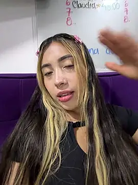 ManuelaVeeleez online show from March 2026 05:31:02 AM