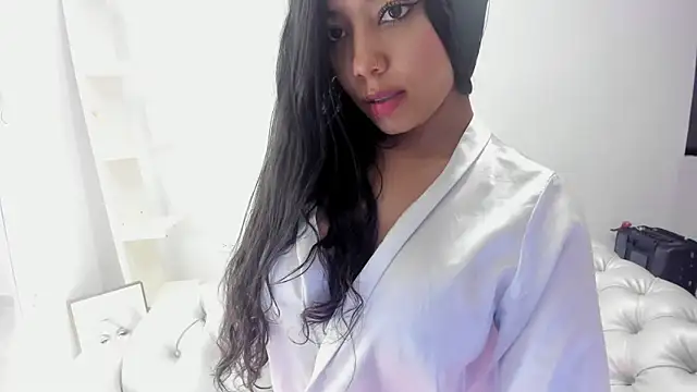 KoralCruz  online show from March 2026 01:50:02 PM