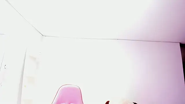 KoralCruz  online show from March 2026 02:31:01 PM