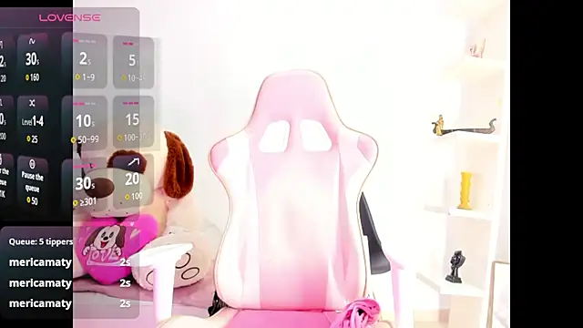 KoralCruz  online show from April 2026 02:46:02 PM