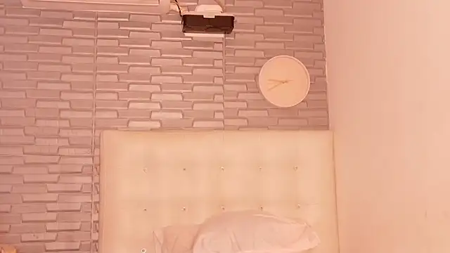 pervert shydoll1 online show from April 2026 03:19:02 AM