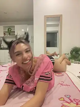 Snapshot of SweetCherry__ chatting on June 2026 02:05:02 AM SweetCherry online show from June 2026 02:05:02 AM