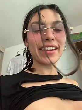 SweetCherry   online show from March 2026 09:49:02 PM