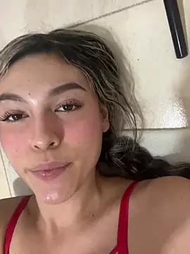 Snapshot of SweetCherry__ chatting on July 2026 09:32:01 PM SweetCherry online show from July 2026 09:32:01 PM