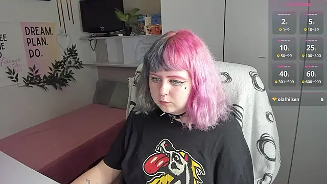 CherryBounce online show from March 2026 09:20:02 PM