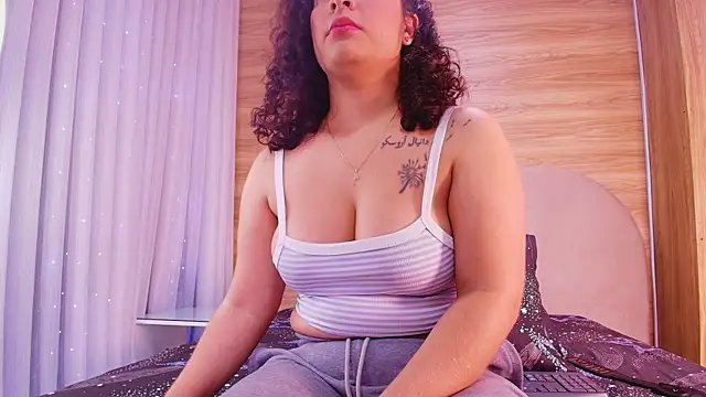 kiara lp online show from May 2026 03:03:01 AM