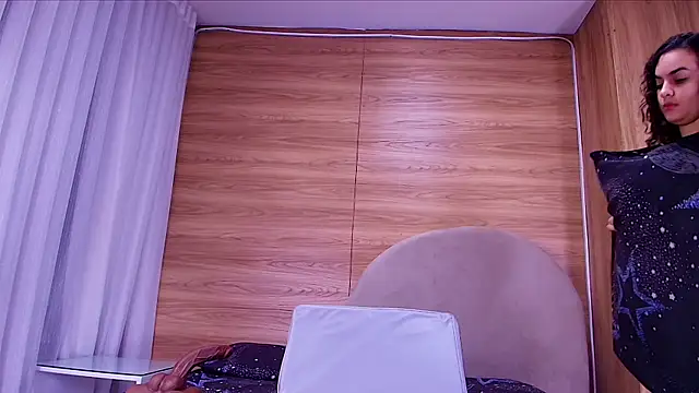 kiara lp online show from June 2026 03:04:01 AM